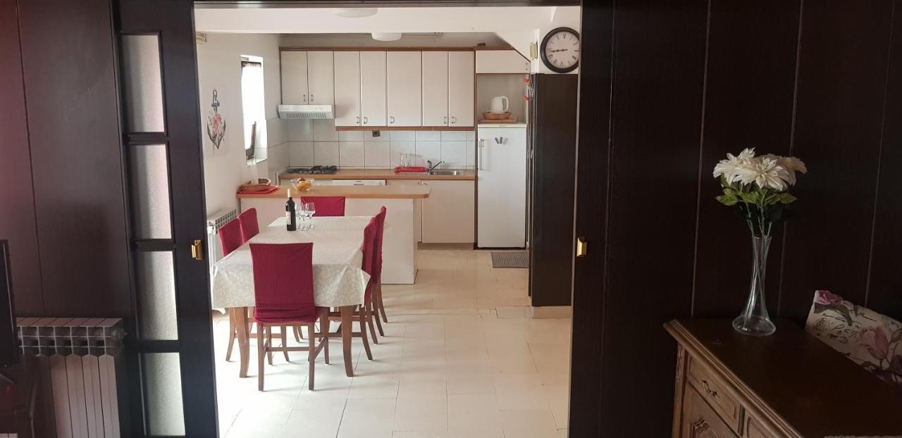 Apartments Petra Трибунь Экстерьер фото